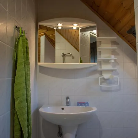 Aranykagylo 36 زيغليجيت